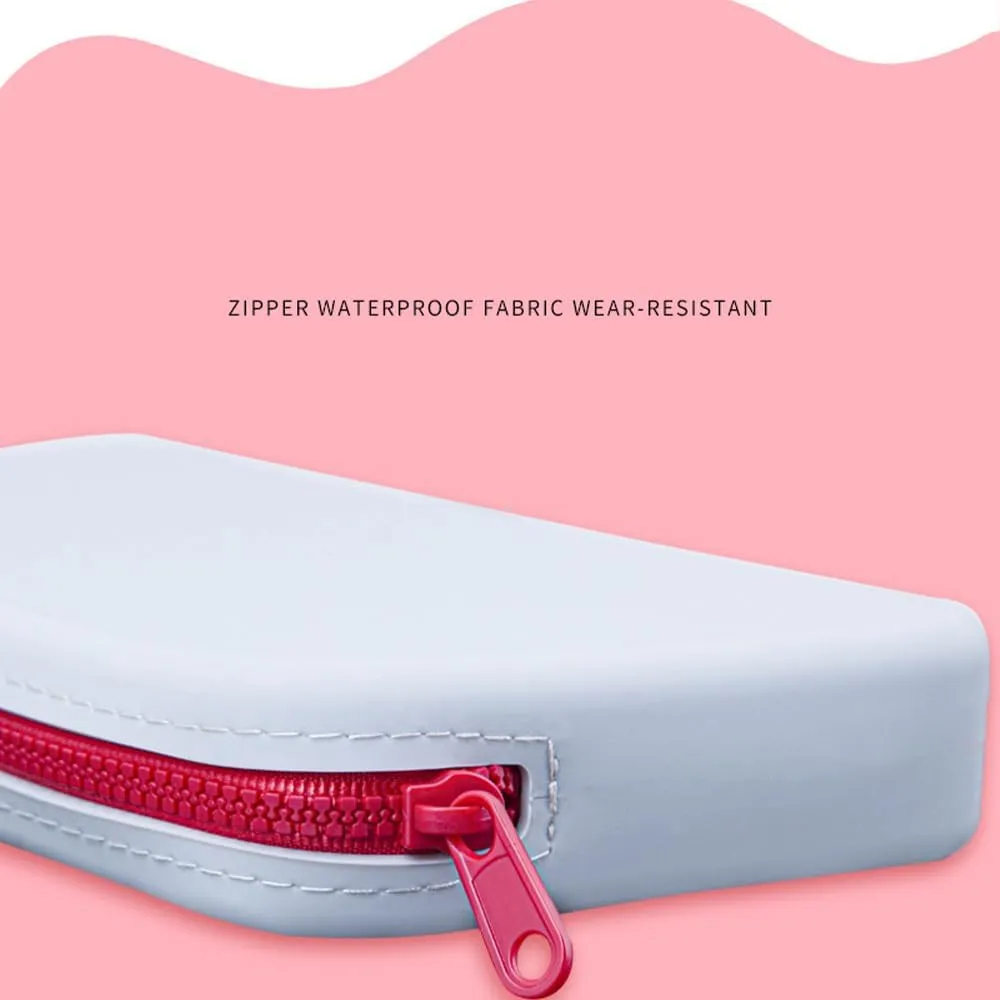 Silicone Large Makeup Bag, Travel Toiletry Bag For Women Big Makeup Bag Organizer Portable Cosmetic Bag Zipper Pouch Purse Waterproof Makeup Storage Bag (Medium Green)